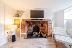 Lounge angle 4- click for photo gallery